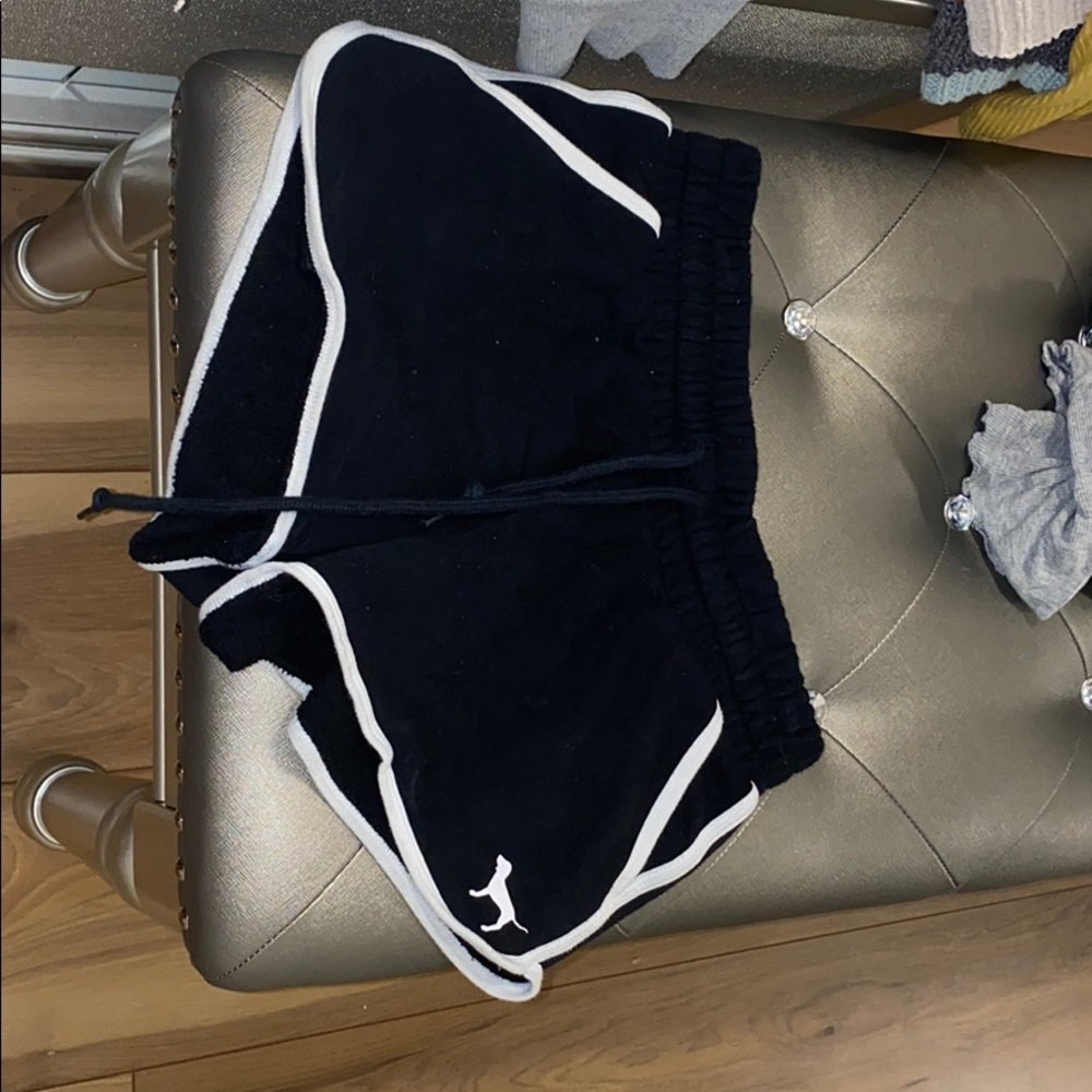 Short shorts